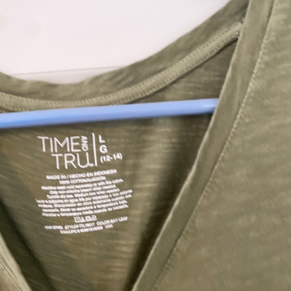 Tee - Picture 3 of 3